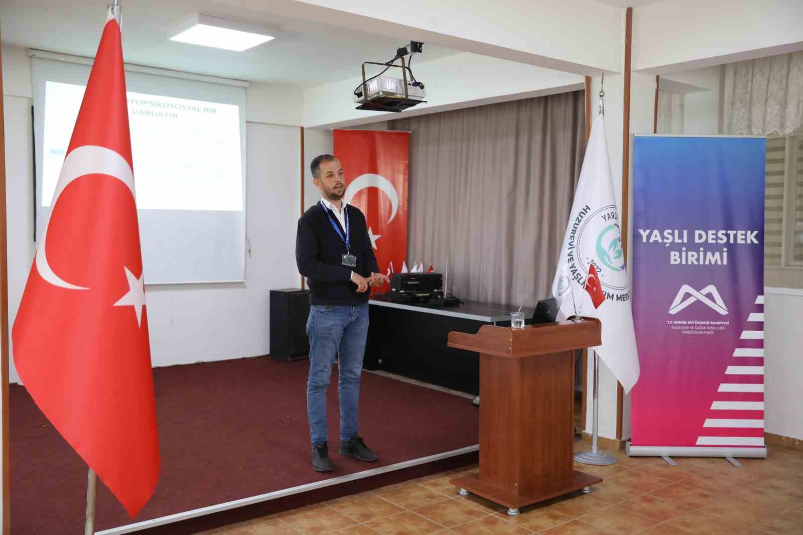 YARDIM VE İYİLİK VAKFI HUZUREVİ PERSONELİNE YÖNELİK ‘YAŞLILARLA İLETİŞİM, YAŞLILIK