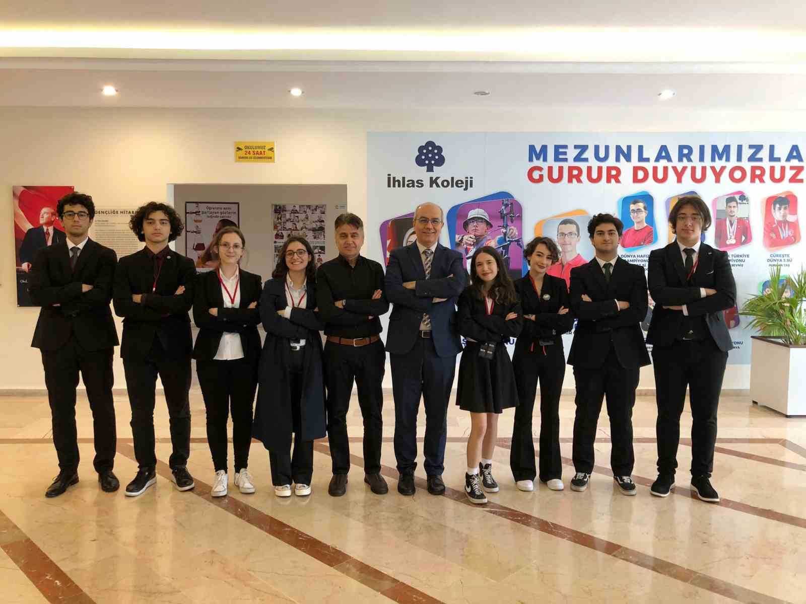 PROF. DR. MÜMTAZ TURHAN SOSYAL BİLİMLER LİSESİNDE YAPILAN SOBİLMUN’23 ORGANİZASYONUNDA