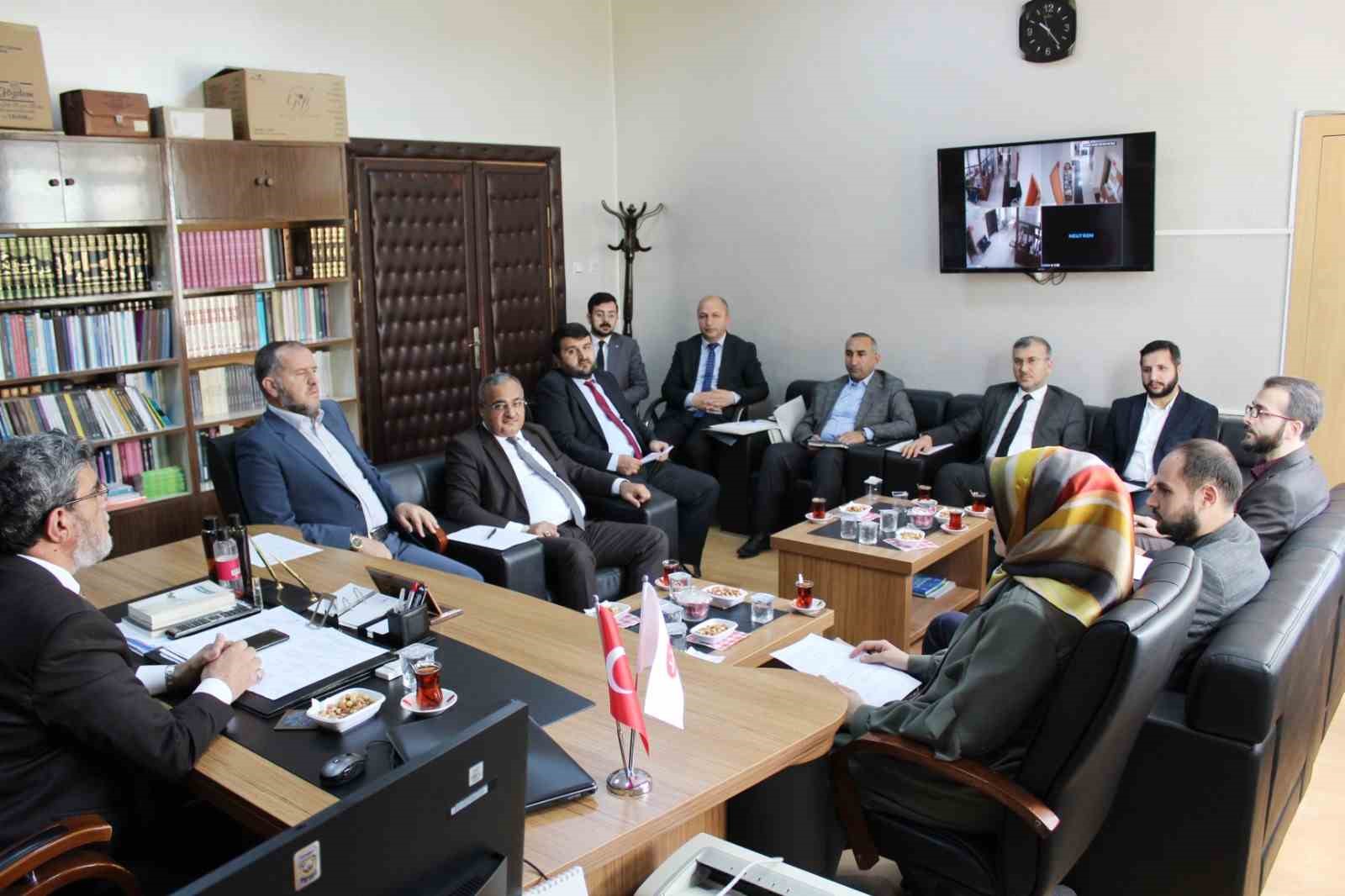 BİTLİS İL MÜFTÜLÜĞÜ TARAFINDAN BİTLİS’İN TATVAN İLÇESİNDE İLÇE MÜFTÜLERİ MAYIS
