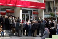 Sosyal Güvenlik Kurumu (SGK), emekli maaşı bağlama işlemlerini Nisan ayında