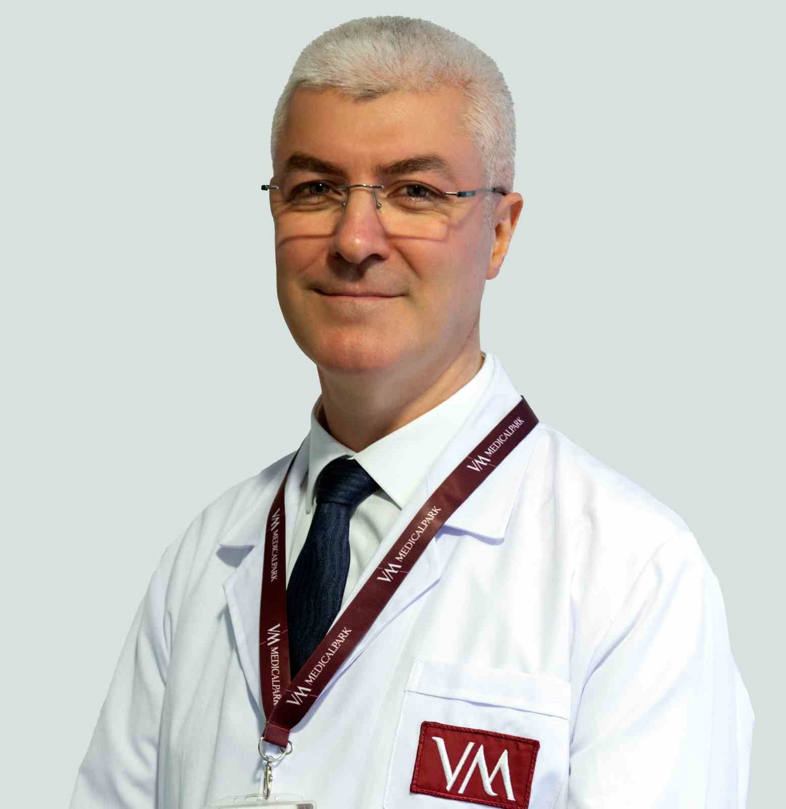 NÖROLOJİ UZMANI DOÇ. DR. YAKUP TÜRKEL, İNME TEDAVİSİNDE İLK 4,5