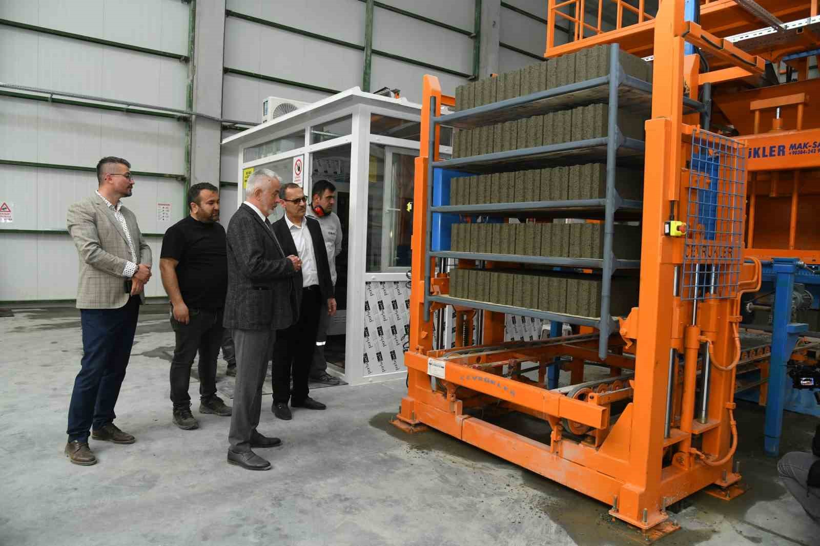 ISPARTA BELEDİYESİ BÜNYESİNDEKİ ISBAŞ BİMSBLOK FABRİKASI, ÜRETTİĞİ ÜRÜNLERİN YOĞUN TALEP