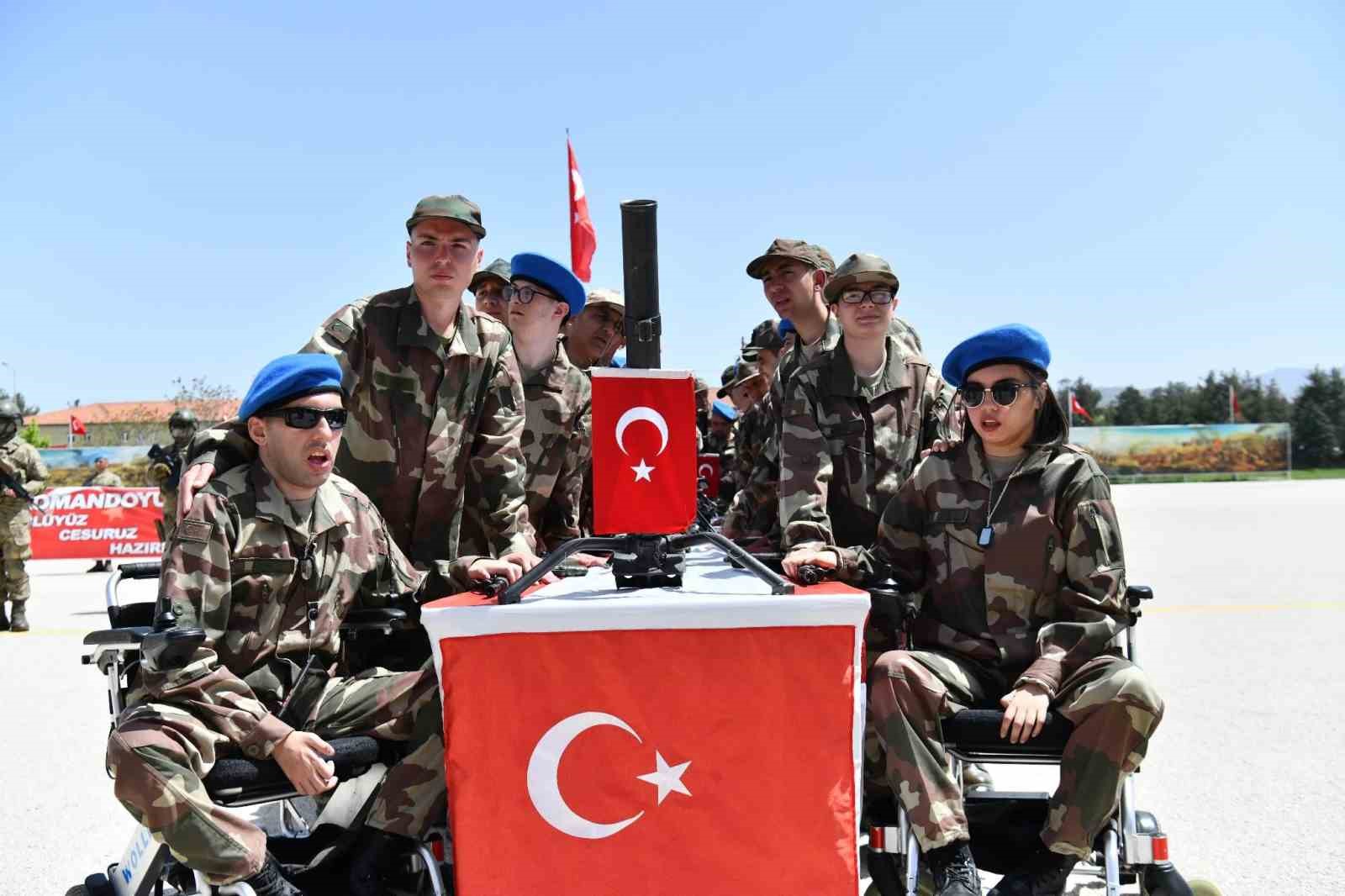 ÖZEL GENÇLER YEMİN TÖRENİ