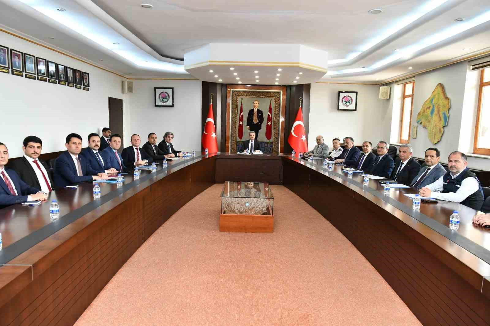 ISPARTA’DA 28 MAYIS PAZAR GÜNÜ YAPILACAK OLAN CUMHURBAŞKANLIĞI 2. TUR
