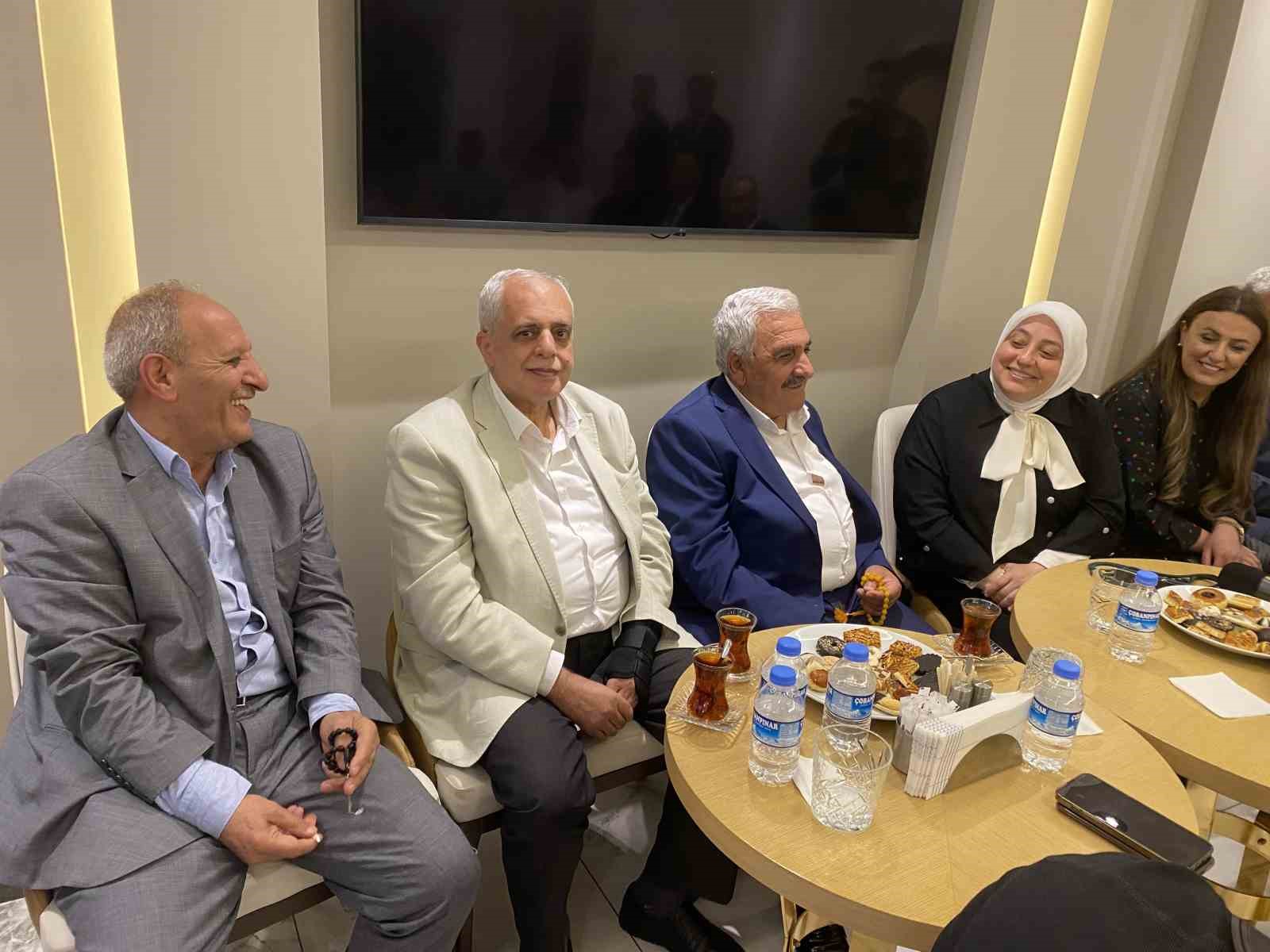 AK PARTİ İSTANBUL MİLLETVEKİLİ YILDIZ KONAL SÜSLÜ, FATİH’TE DOĞU VE