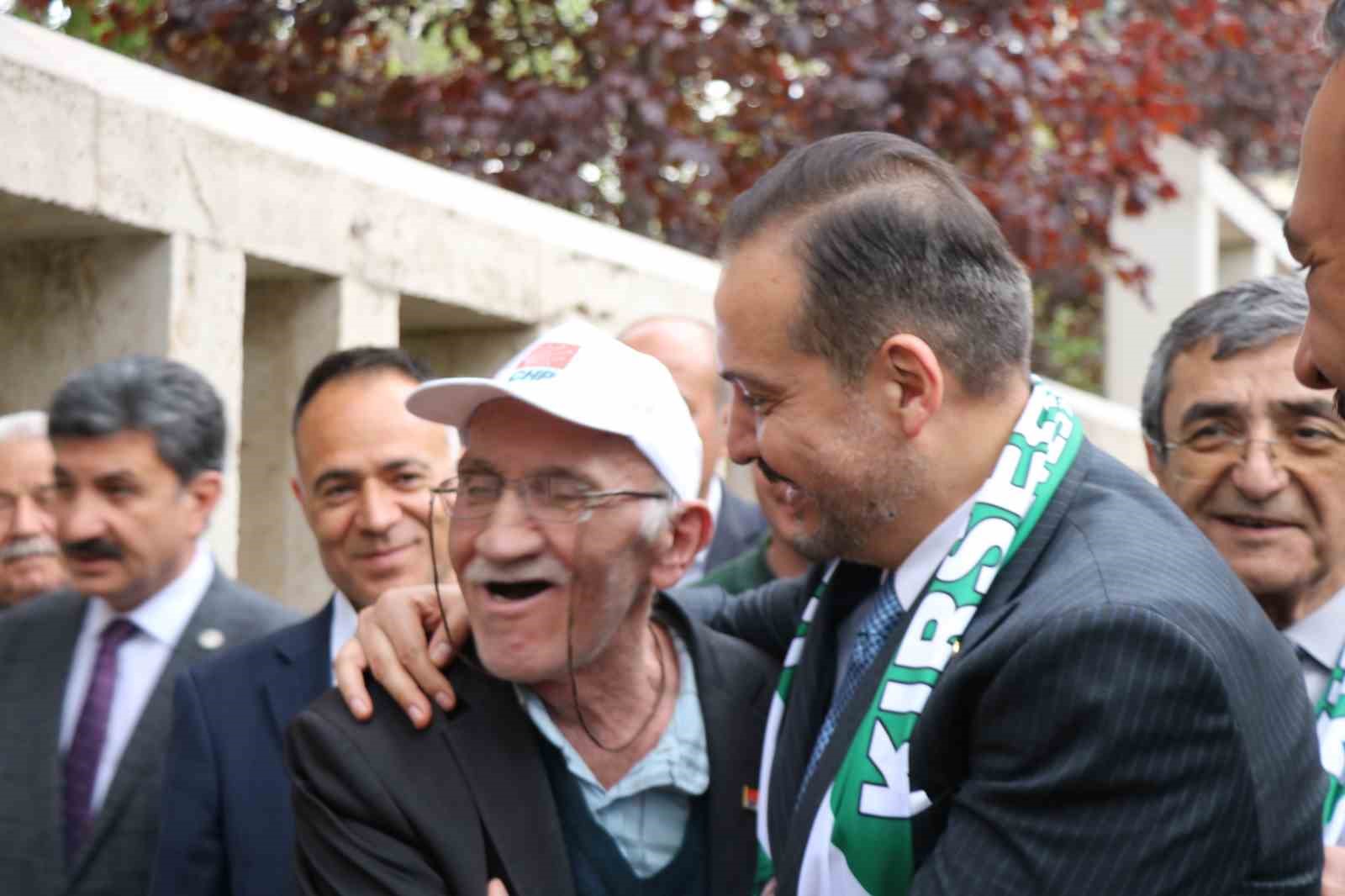 İYİ PARTİ SÖZCÜSÜ ZORLU'YA KIRŞEHİR'DE SOĞUK DUŞ, MİLLETVEKİLİ 2. SIRA
