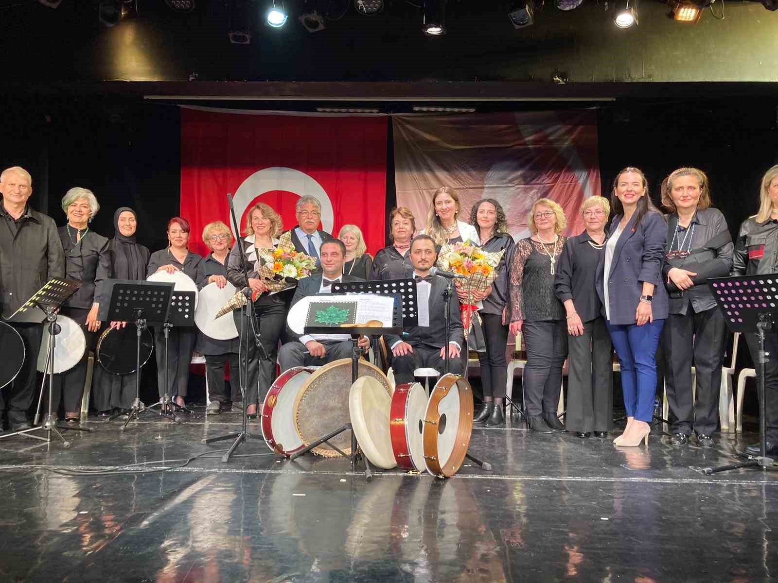 İZMİT BELEDİYESİ KADIN VE AİLE HİZMETLERİ MÜDÜRLÜĞÜ (İZMEK) VE İZMİT