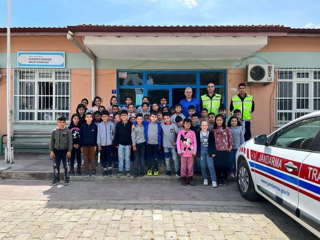 AYDIN İL JANDARMA KOMUTANLIĞI TRAFİK ŞUBE MÜDÜRLÜĞÜ TARAFINDAN 'KASKIMLA GÜVENDEYİM,