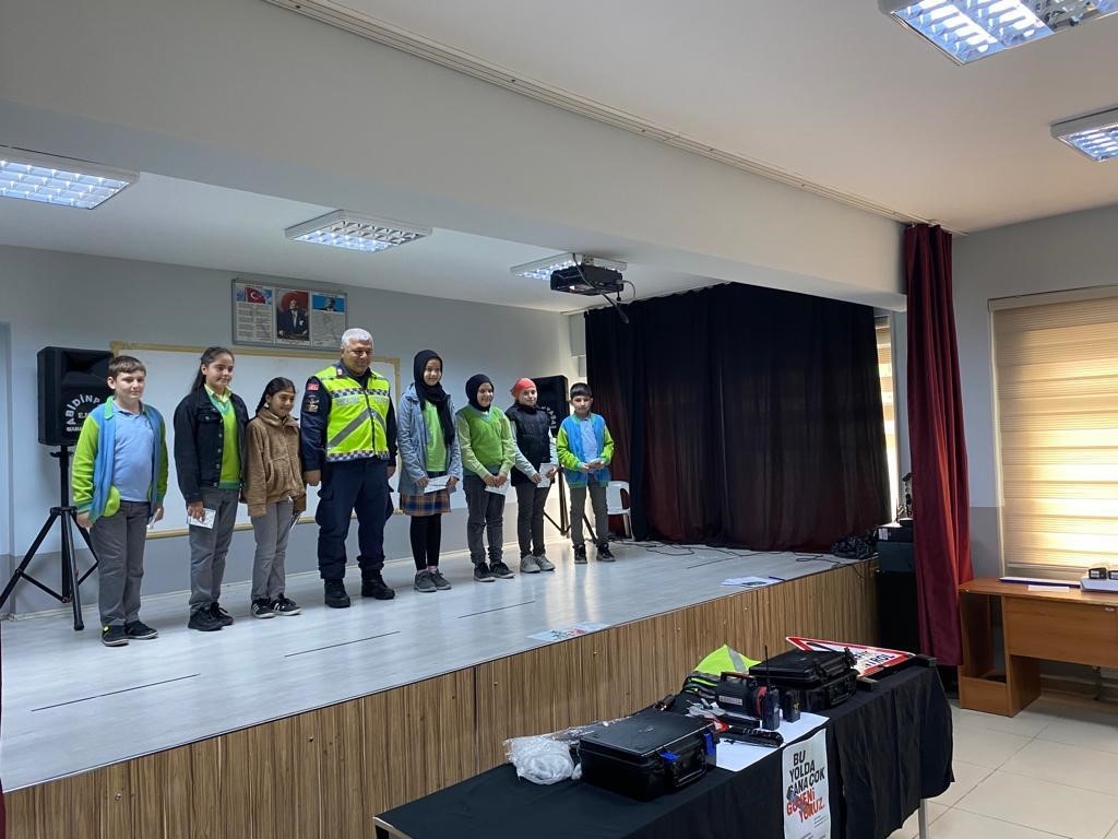 ZONGULDAK  - ZONGULDAK’IN ALAPLI KASIMLI KÖYÜNDE  TRAFİK HAFTASI