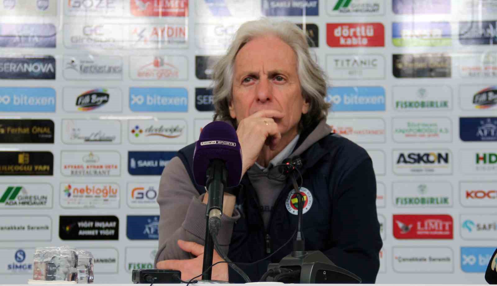 KARŞILAŞMA SONUNDA AÇIKLAMA YAPAN FENERBAHÇE TEKNİK DİREKTÖR JORGE JESUS, HALA