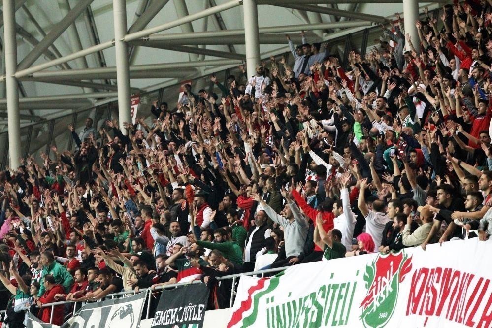 TFF 3. LİG 1. GRUP EKİPLERİNDEN KARŞIYAKA’DA BU SEZON İŞLER