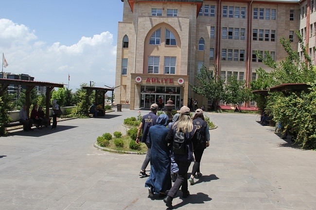 KAHRAMANMARAŞ’TA FETÖ/PDY TERÖR ÖRGÜTÜNE YÖNELİK DÜZENLENEN OPERASYONDA GÖZALTINA ALINAN 2