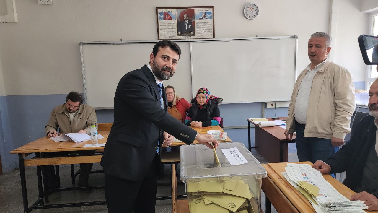 CEM ŞAHİN