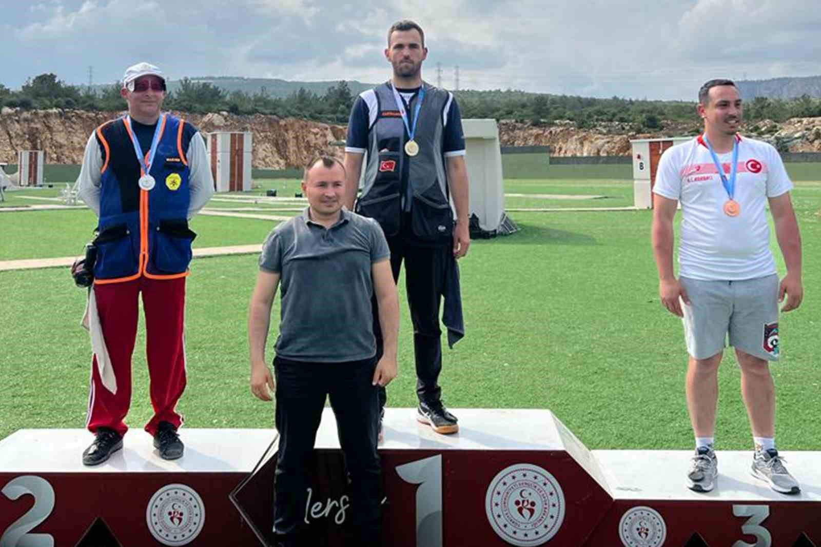 KARAMAN GENÇLİK VE SPOR KULÜBÜ ATICILIK TAKIMI SPORCULARINDAN AHMET BALKANCI,