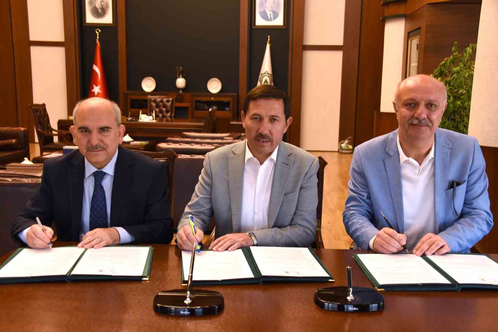 KONYA’NIN MERKEZ KARATAY İLÇE BELEDİYESİNİN ÖNCÜLÜĞÜNDE KONYA’YA BİR SAĞLIK MERKEZİ