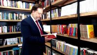 KARESİ MİLLET KIRAATHANESİ, GENÇLERİN GÖZDESİ OLDU.