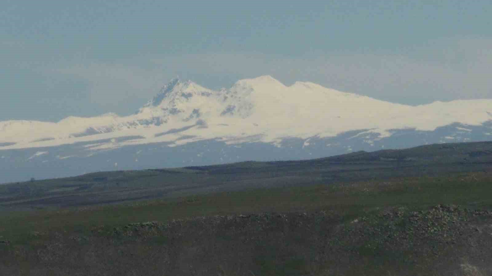 KARS’TA SON GÜNLERDE ETKİLİ OLAN YAĞMURLU VE SOĞUK HAVA YÜKSEK
