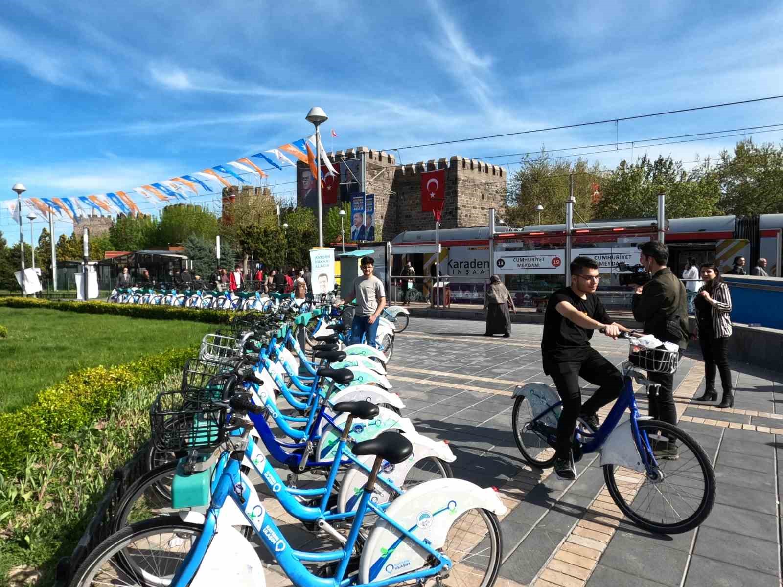 KAYSERİ BÜYÜKŞEHİR BELEDİYESİ’NİN ÖDÜLLÜ BİSİKLET HİZMETİ KAYBİS, 2023 YILI YENİ