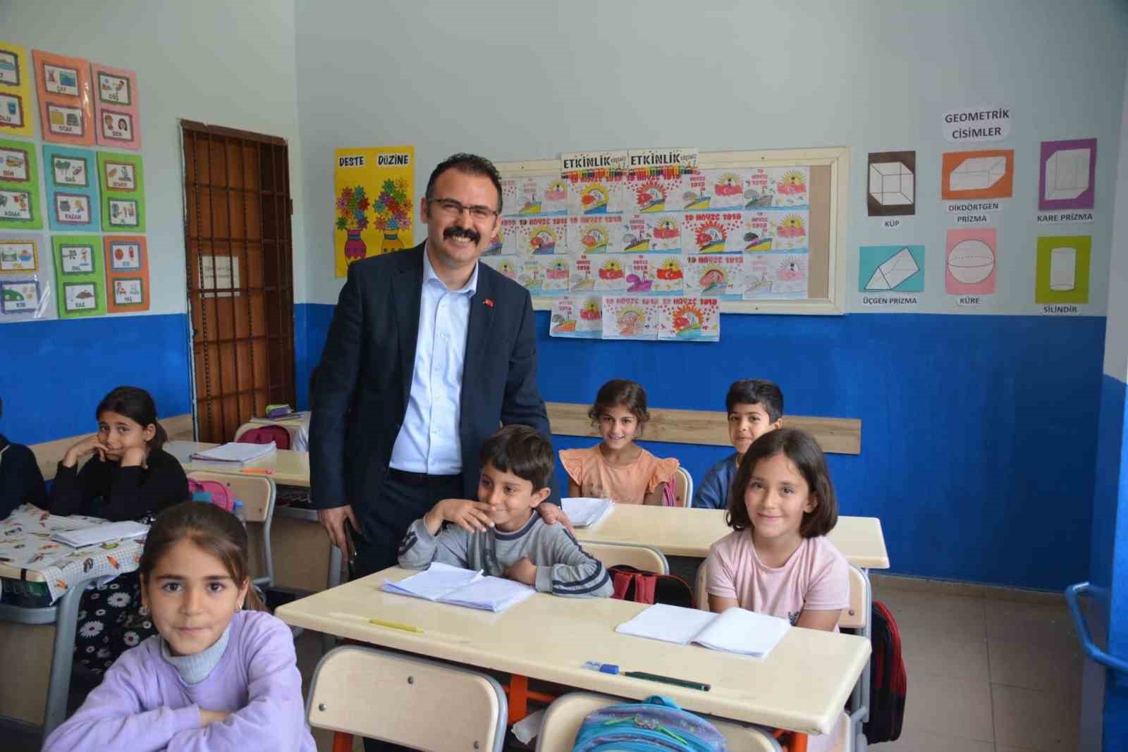 HAKKARİ'NİN ŞEMDİNLİ KAYMAKAMI ALİ EKBER ATEŞ, KURUM AMİRLERİYLE BERABER BOĞAZKÖY’DE