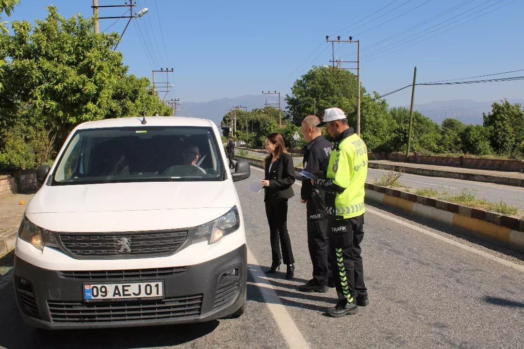 YENİPAZAR KAYMAKAMI ŞULE DEMİRTAŞ 'KARAYOLU TRAFİK HAFTASI' DOLAYLA İLÇEDEKİ KONTROL