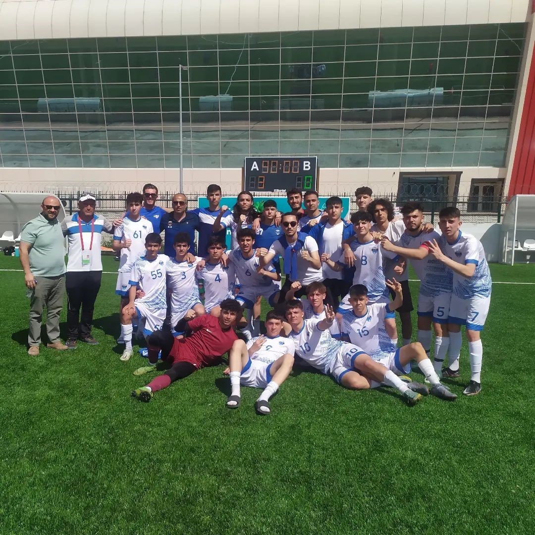 KAYSERİ ATLETİKSPOR, U18 TAKIMI SAMSUN EKİBİ ATAKUM BELEDİYESPORA 3-1 YENİLEREK