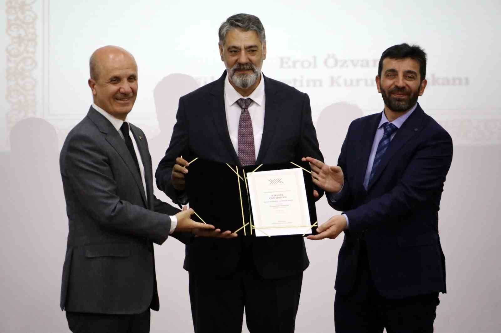KARABÜK ÜNİVERSİTESİ REKTÖRÜ PROF. DR. REFİK POLAT’A YÜKSEKÖĞRETİM KURULU BAŞKANI