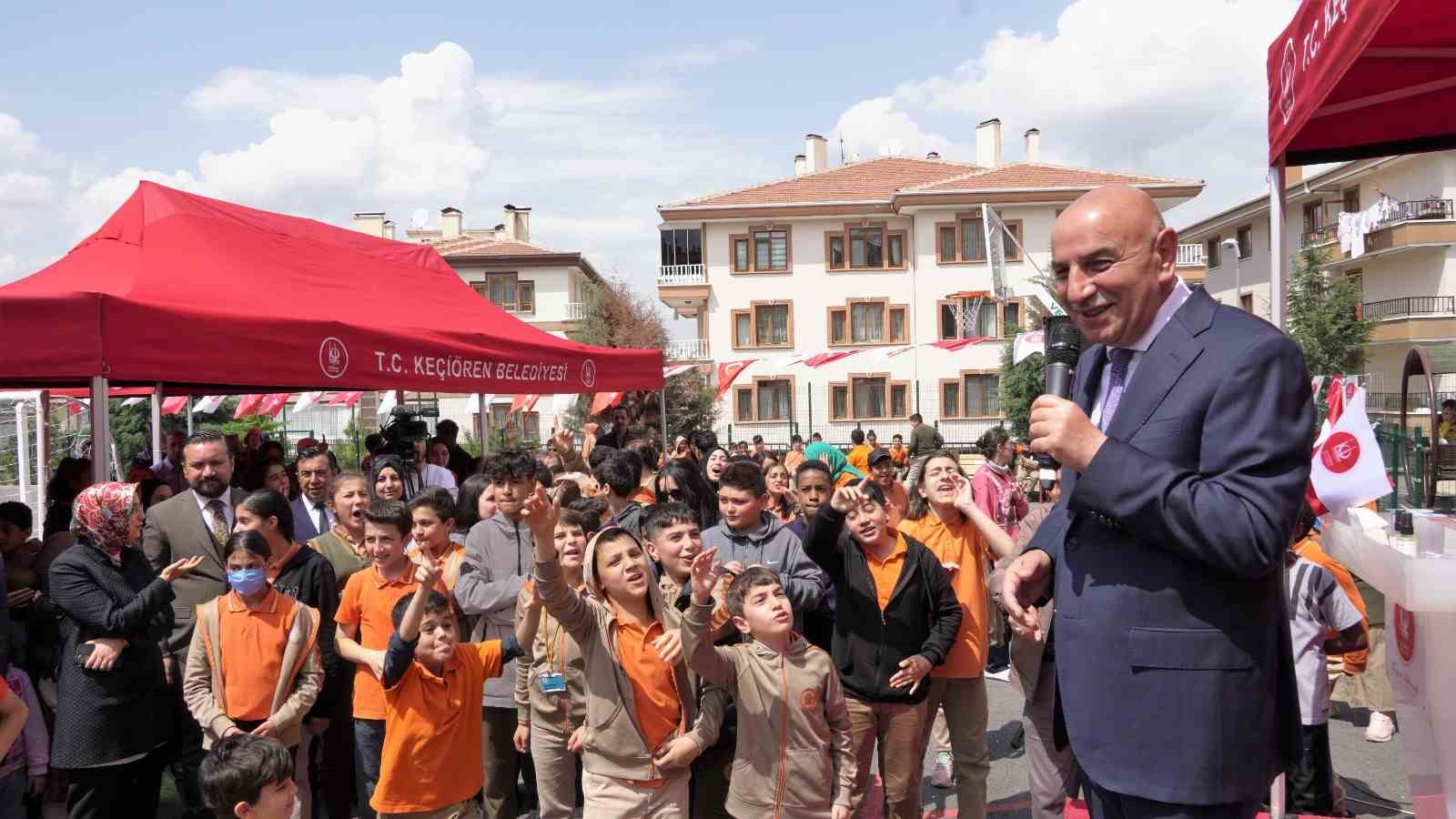 KEÇİÖREN BELEDİYESİ TARAFINDAN "EĞİTİME BİR TUĞLA DA BİZDEN" PROJESİ ÇERÇEVESİNDE