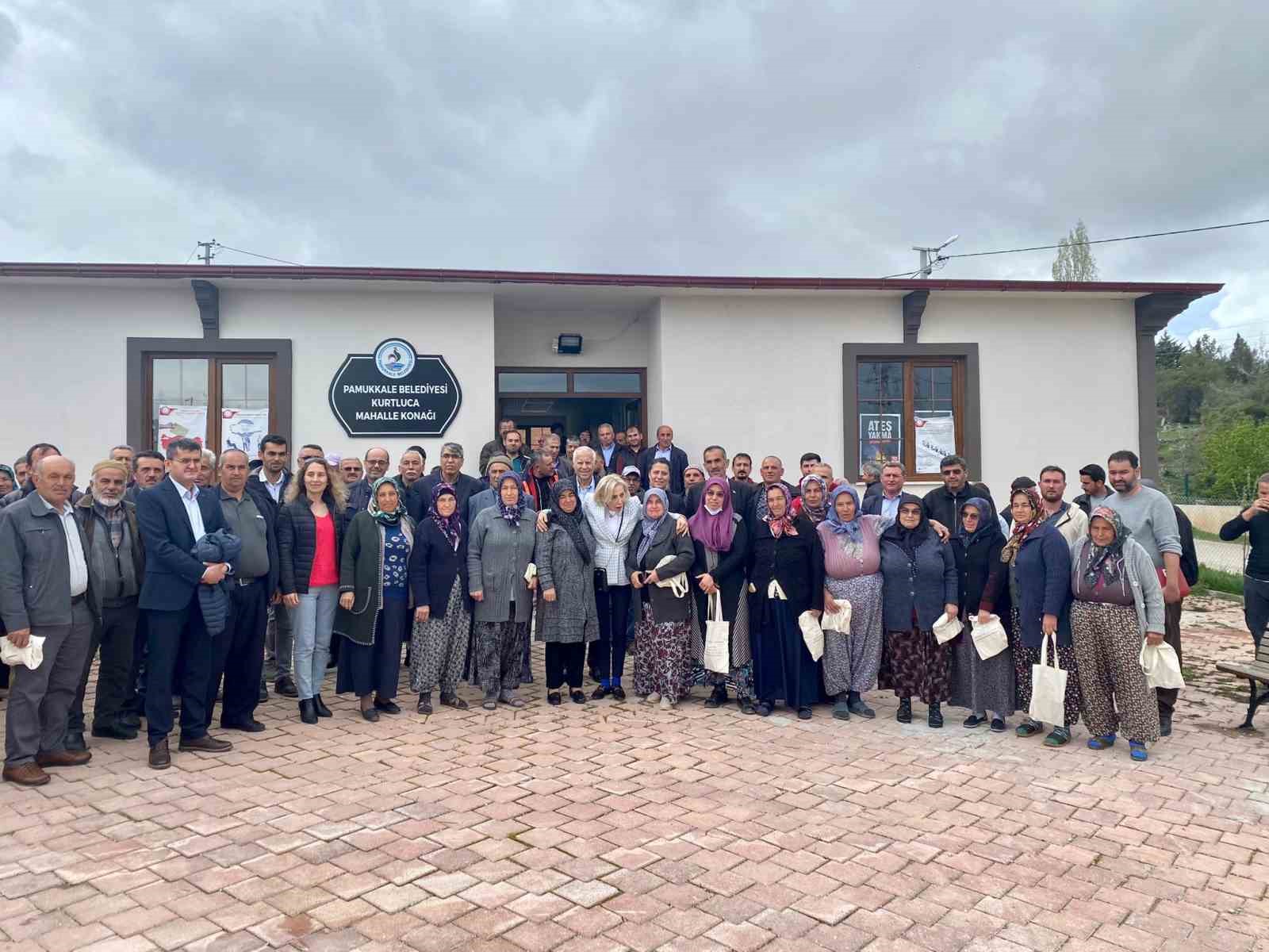 DENİZLİ’DE KEKİK ÜRETİCİLERİNE YÖNELİK DÜZENLENEN “ÇİFTÇİ SOHBET TOPLANTILARI” YOĞUN KATILIMIN