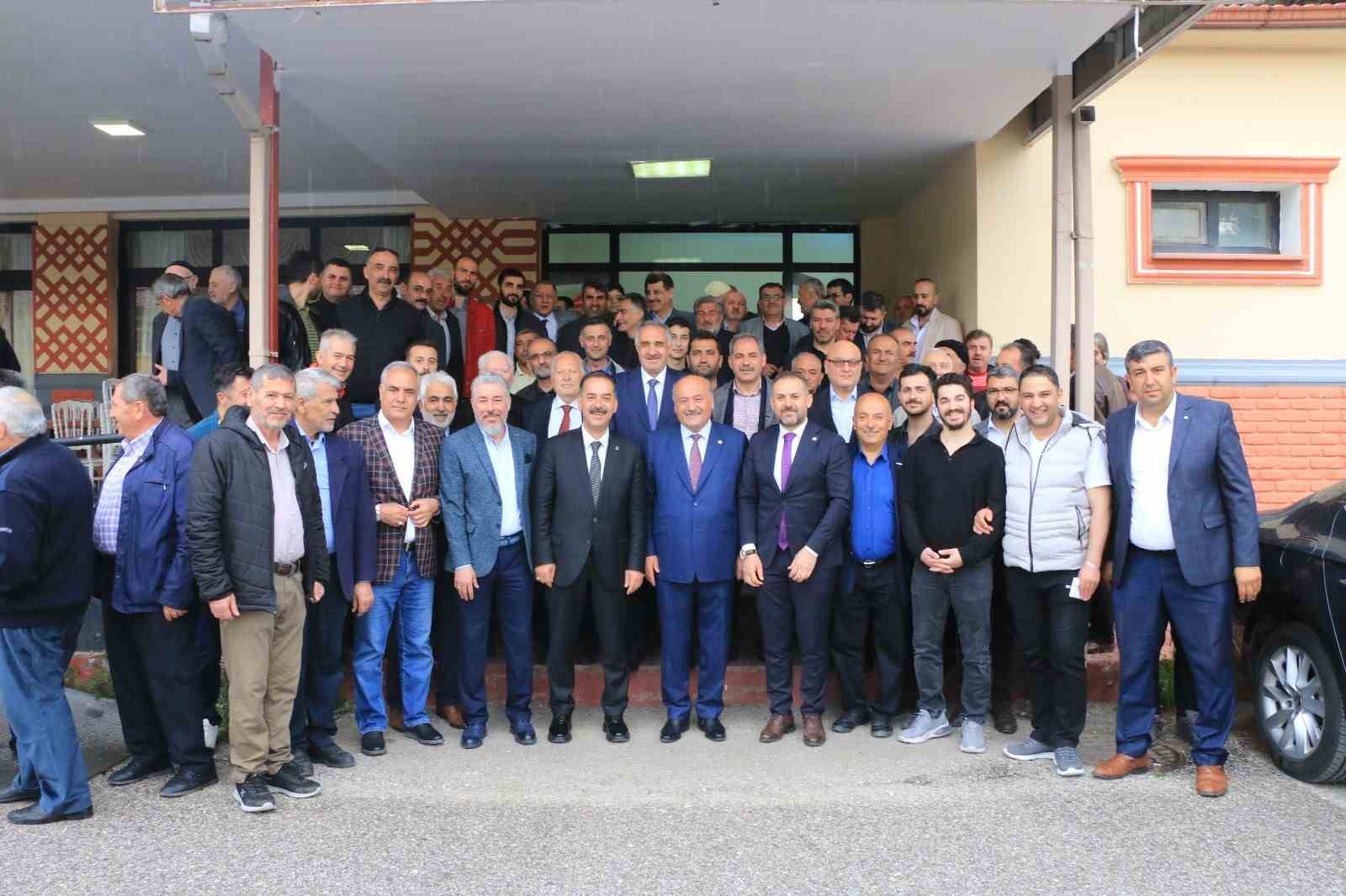 KEMAHLILAR AK PARTİ MİLLETVEKİLLERİNİ AĞIRLADI