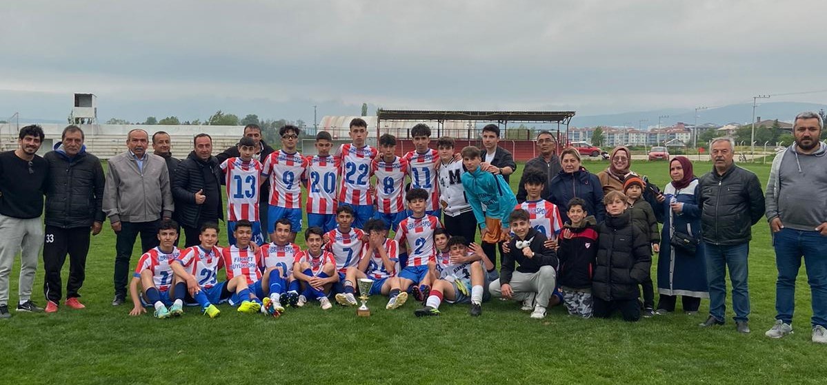 BOLU’DA AMATÖR SPOR KULÜPLERİ FEDERASYONU U-15 AMATÖR LİGİ’NDE ÇIKTIĞI 18