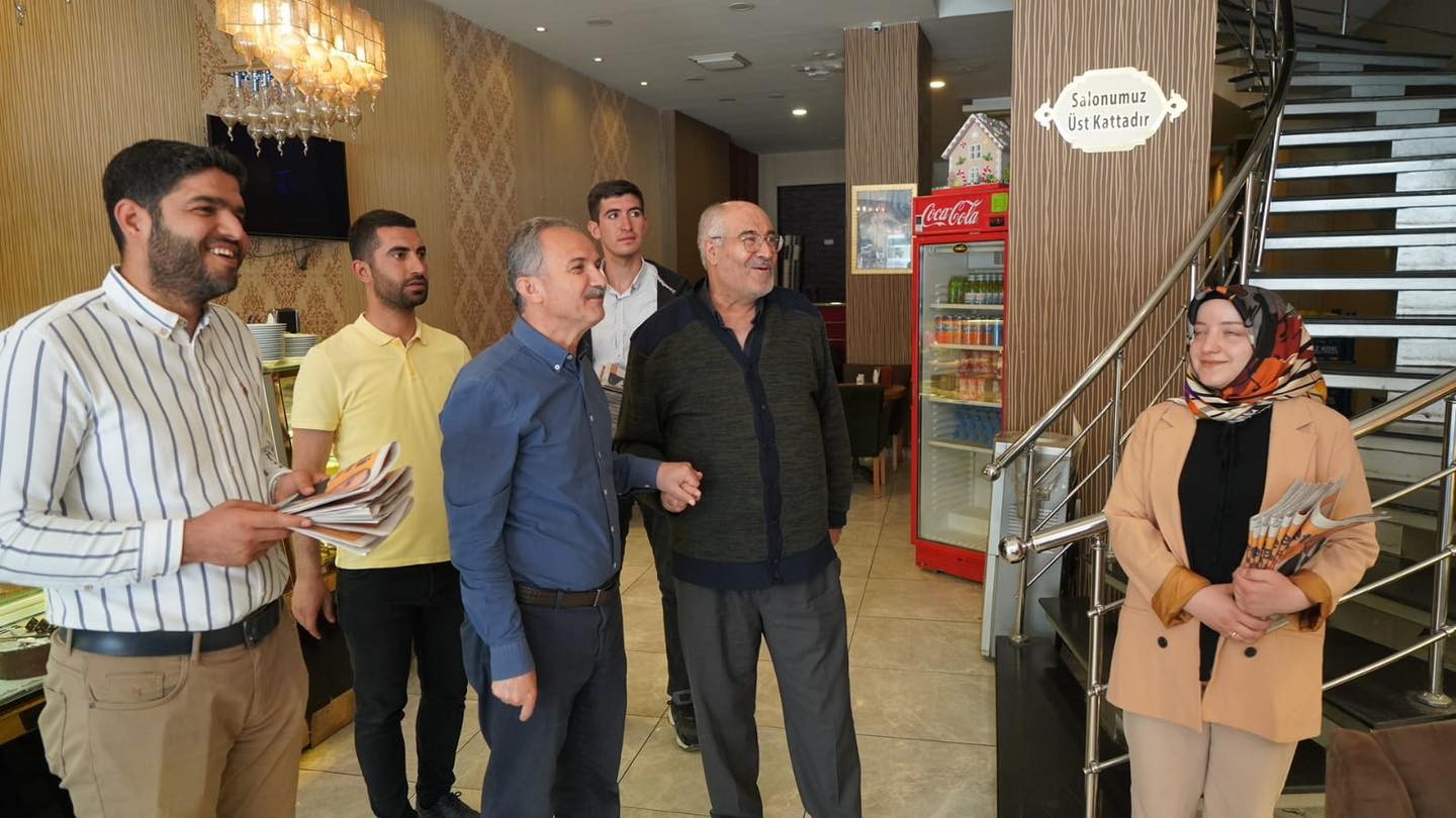 ADIYAMAN BELEDİYE BAŞKANI SÜLEYMAN KILINÇ, KENT MERKEZİNDEKİ ESNAFLARI TEK TEK