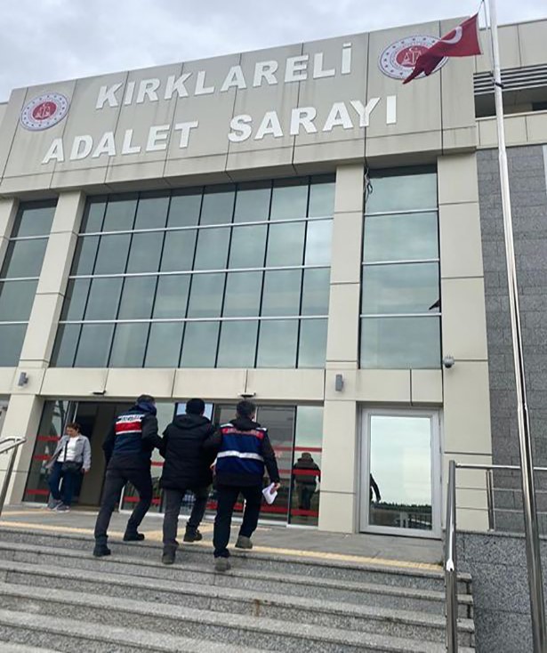 KIRKLARELİ’NDE JANDARMA EKİPLERİNCE BULGARİSTAN’A GEÇMEYE ÇALIŞAN 8 TERÖR ÖRGÜTÜ ÜYESİ