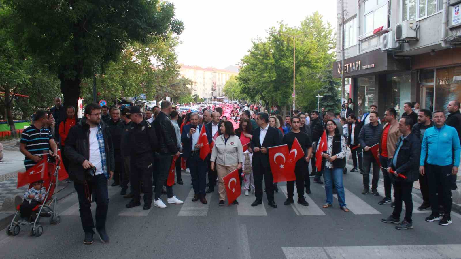 KIRKLARELİ GENÇLİK VE SPOR İL MÜDÜRLÜĞÜ TARAFINDAN 19 MAYIS ATATÜRK'Ü