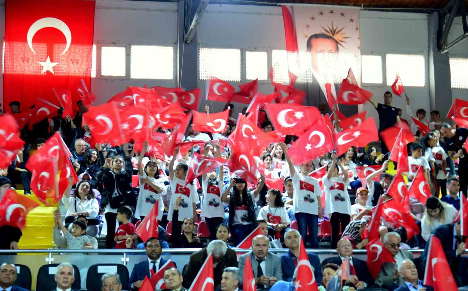 KIRŞEHİR'DE 19 MAYIS COŞKUSU