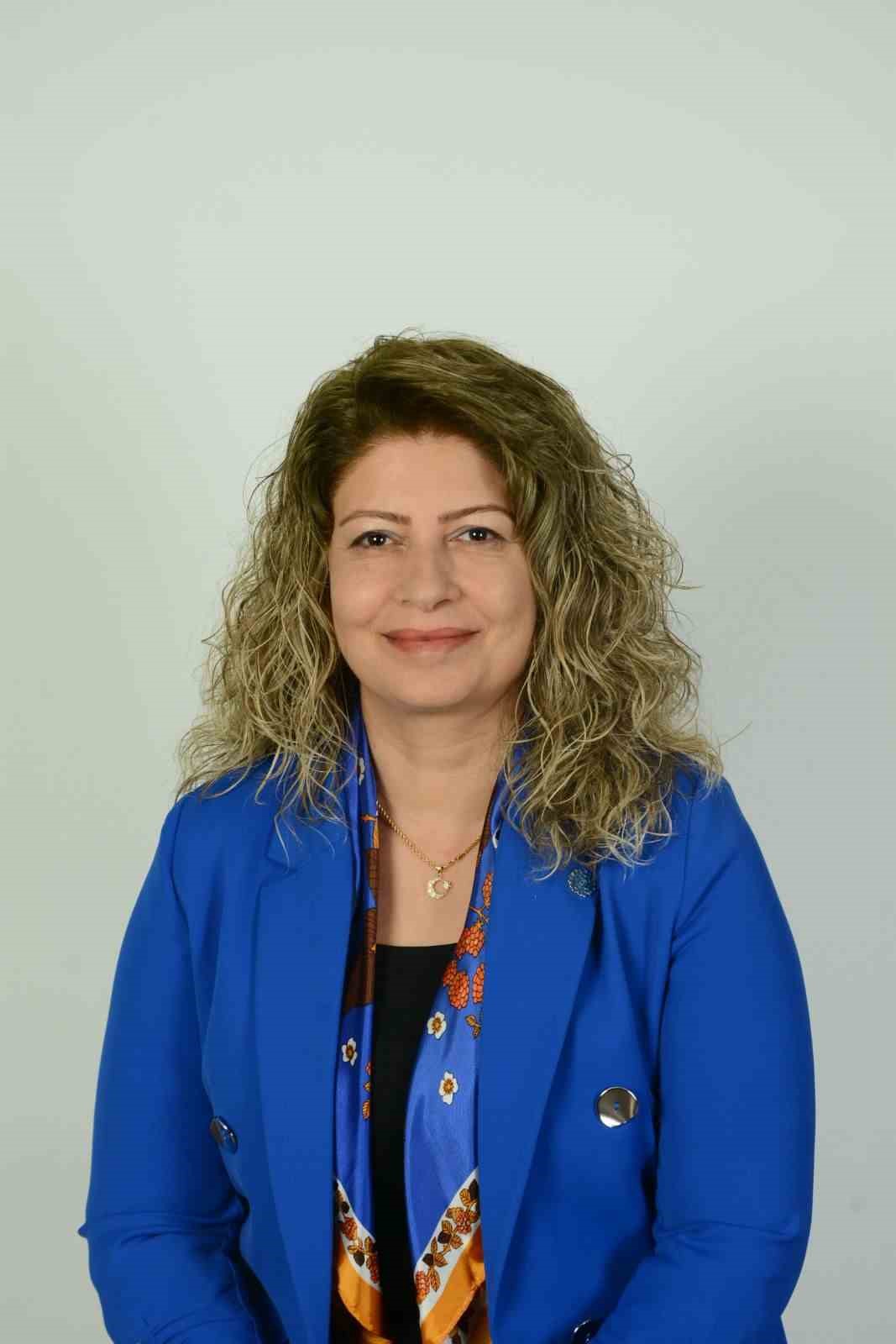 KIRŞEHİR'İN TEK KADIN ADAYI OLAN MEMLEKET PARTİLİ GÜLAY BALTALIK SANDIKTAN