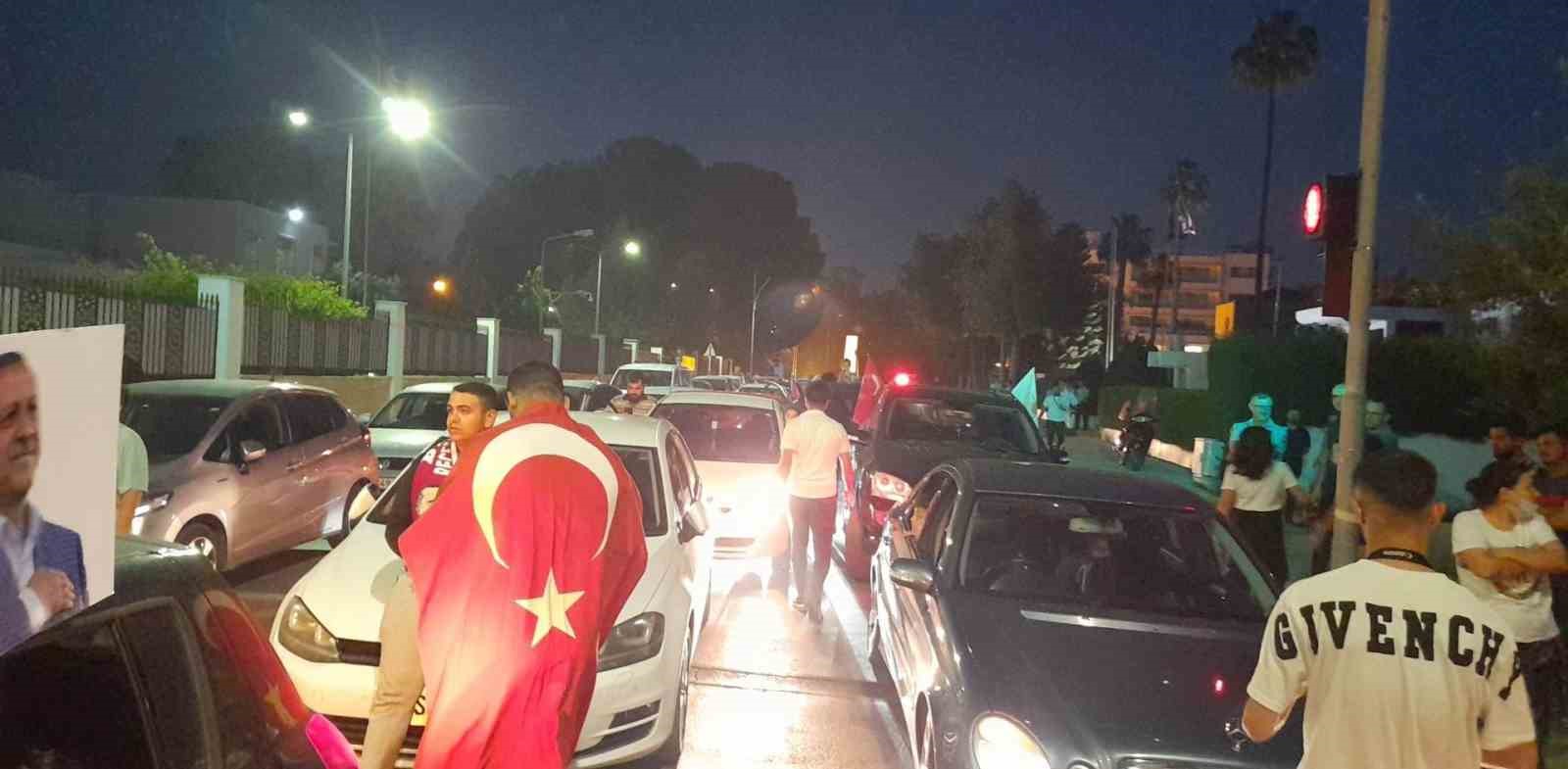 CUMHURBAŞKANLIĞI SEÇİMİNİN İKİNCİ TURUNU RESMİ OLMAYAN SONUÇLARA GÖRE CUMHURBAŞKANI RECEP