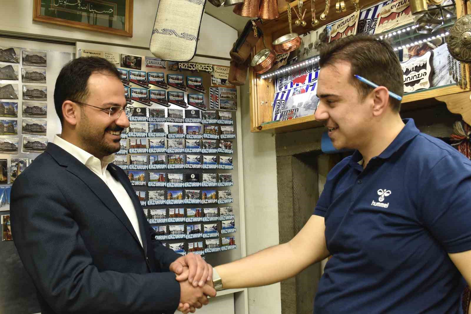 AK PARTİ ERZURUM MİLLETVEKİLİ ADAYI GÖKBERK KOCAALİLER, DÜNKÜ SEÇİM GEZİSİNİ