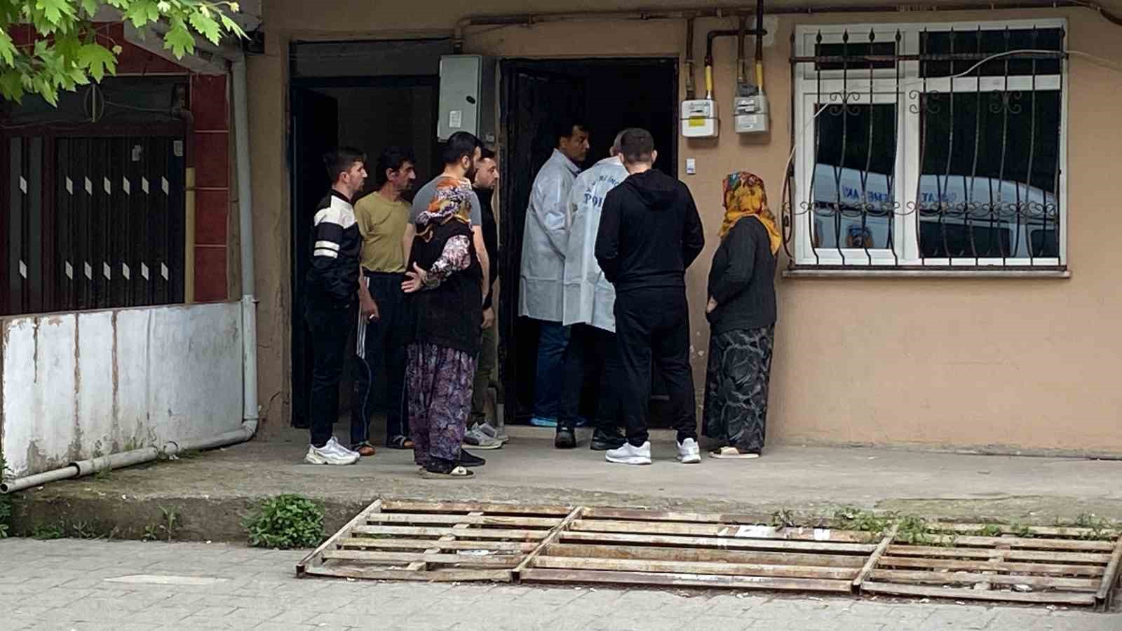 KOCAELİ'NİN İZMİT İLÇESİNDE ÇIKAN TARTIŞMADA DAMAT KAYINBİRADERİ TARAFINDAN BACAĞINDAN VURULARAK