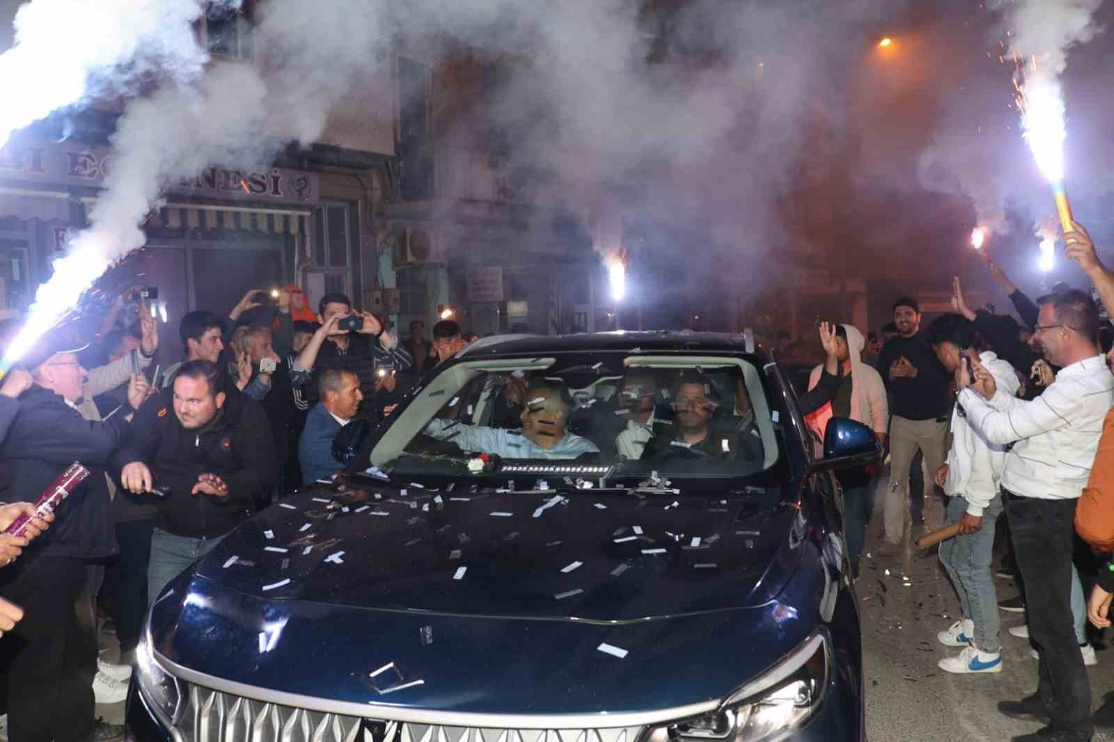TÜRKİYE’NİN SERİ ÜRETİM İLK YERLİ VE MİLLİ OTOMOBİLİ TOGG KOÇARLI