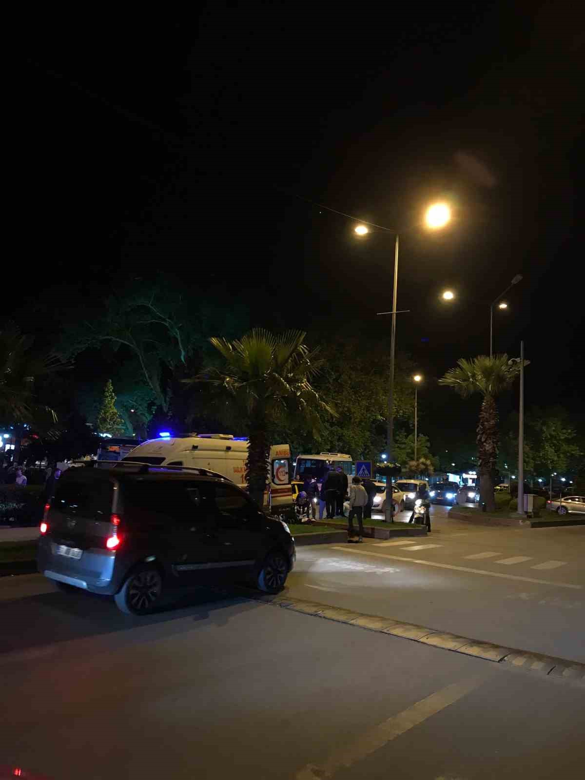 ZONGULDAK'IN EREĞLİ İLÇESİNDE MEYDANA GELEN TRAFİK KAZASINDA BİR KİŞİ YARALANDI.