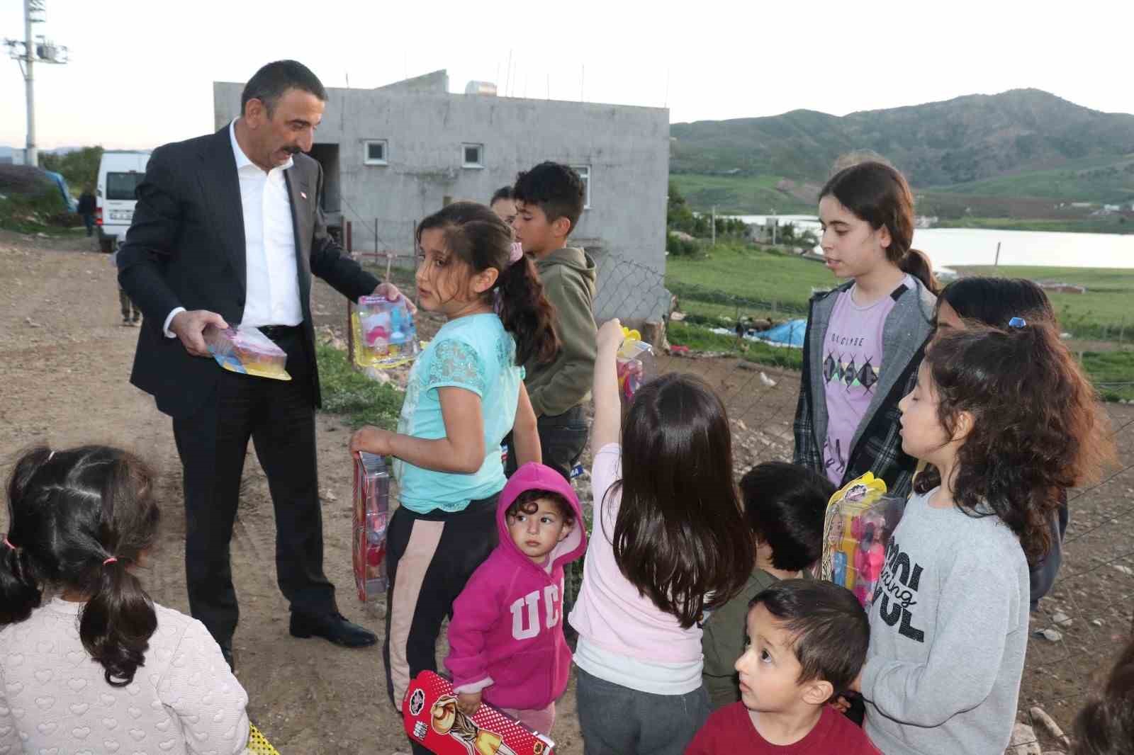 SİİRT VALİSİ VE BELEDİYE BAŞKAN VEKİLİ OSMAN HACIBEKTAŞOĞLU, İL JANDARMA