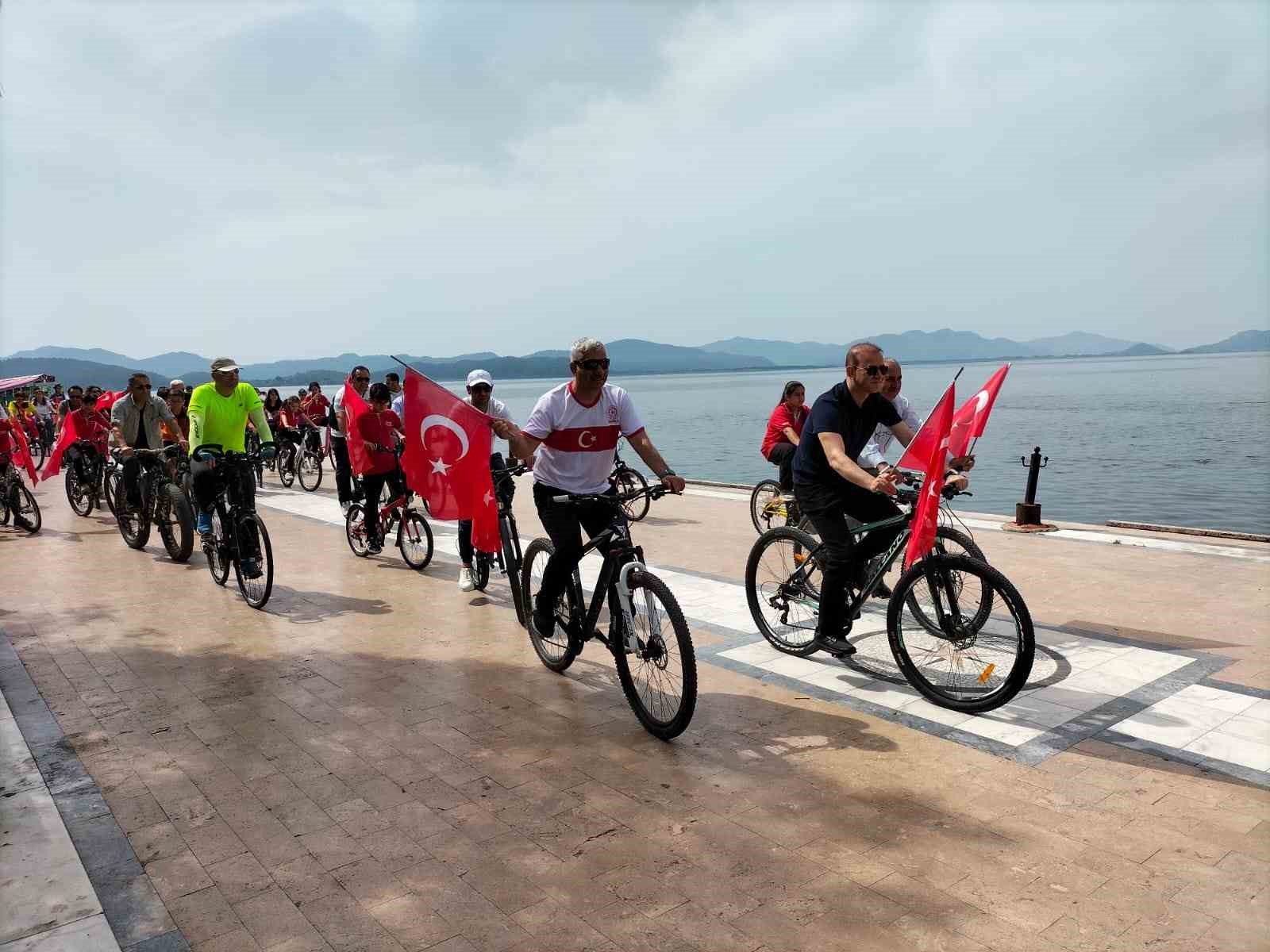 KÖYCEĞİZ’DE KANO VE BİSİKLET ETKİNLİĞİ BAŞARIYLA TAMAMLANDI