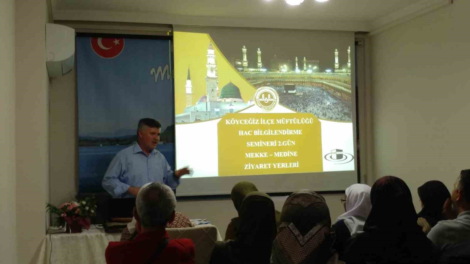 KÖYCEĞİZLİ HACI ADAYLARI BİLGİLENDİRİLEREK AŞI YAPILDI
