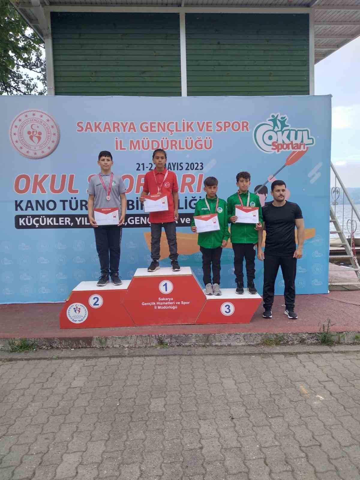 KÖYCEĞİZ YUNUS EMRE ORTAOKULU ÖĞRENCİSİ İLERİ, KANODA ALTIN MADALYA KAZANDI