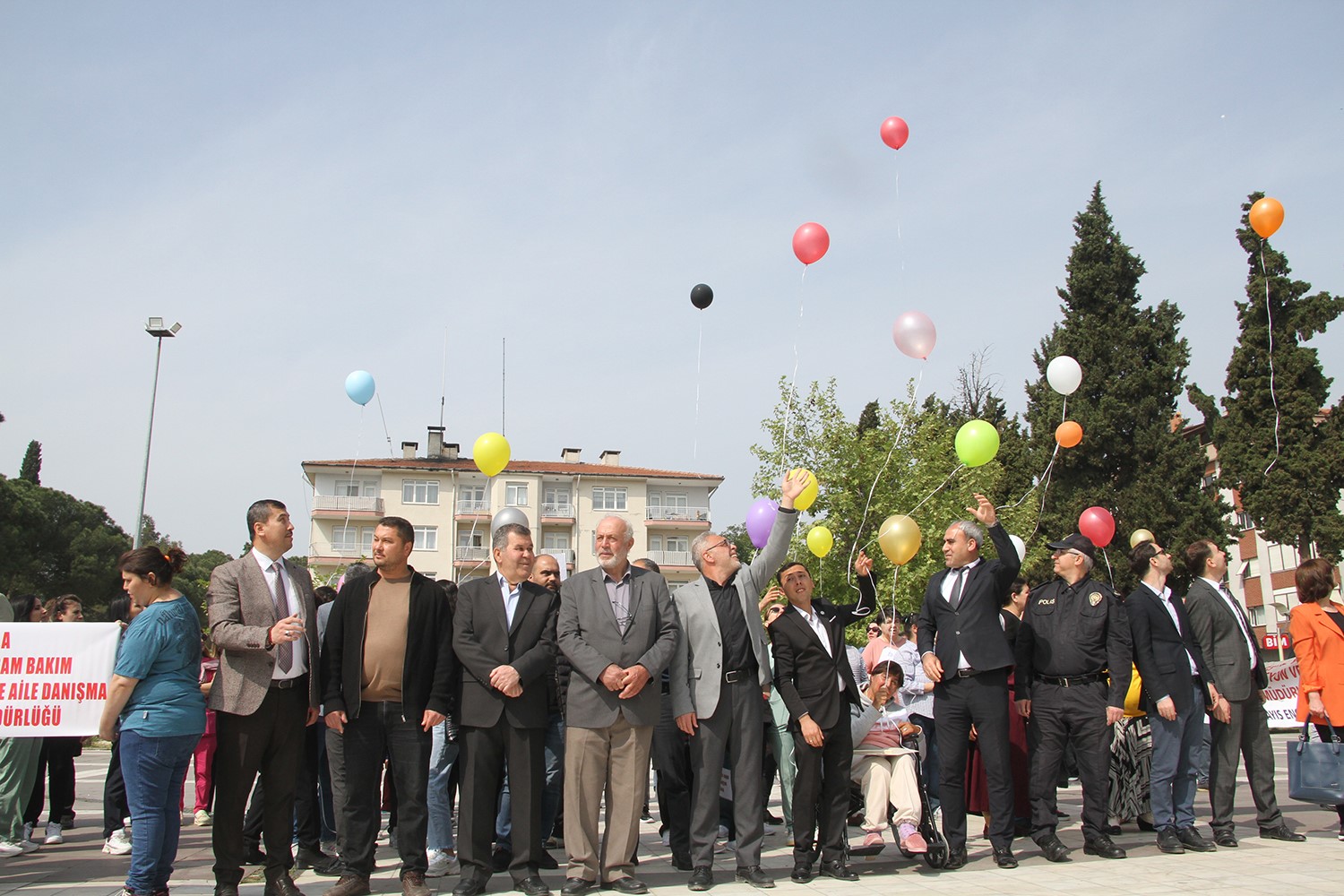 KULA'DA 10-16 MAYIS TARİHLERİ ARASINDA KUTLANAN DÜNYA ENGELLİLER HAFTASI DOLAYISIYLA