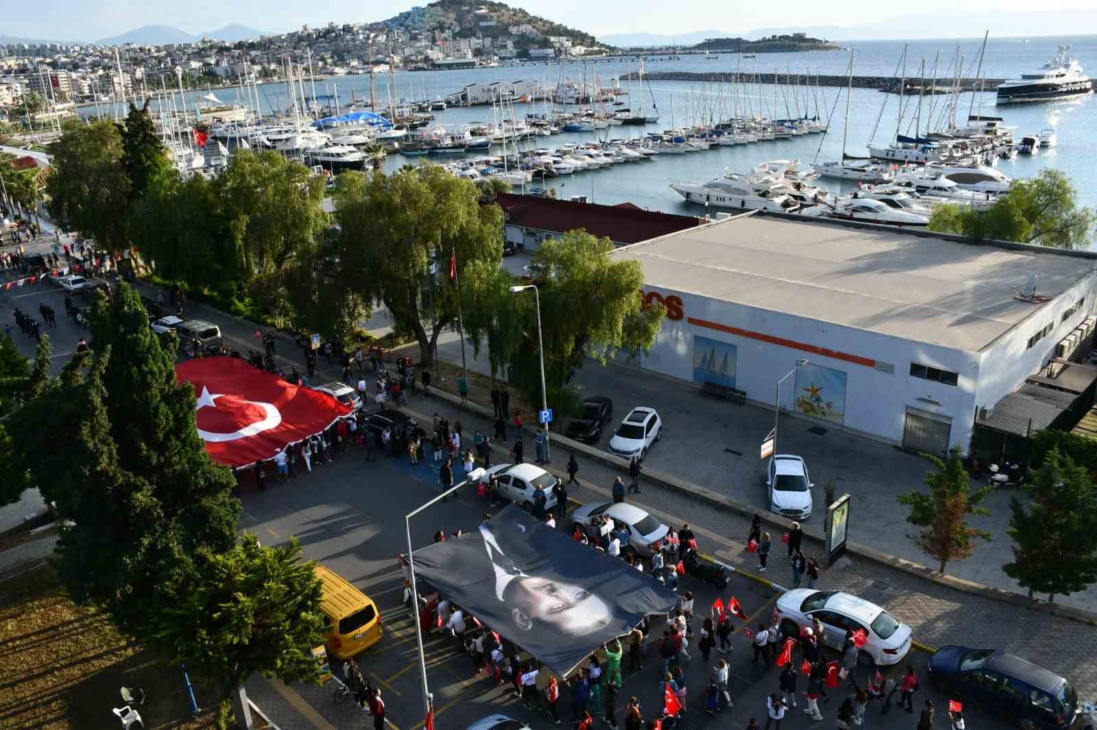 KUŞADASI’NDA 19 MAYIS RENGÂRENK ETKİNLİKLERLE KUTLANACAK