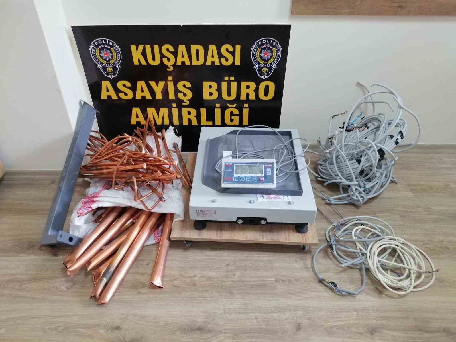 AYDIN (İHA) - AYDIN'IN KUŞADASI İLÇESİNDE MEYDANA GELEN 2 AYRI