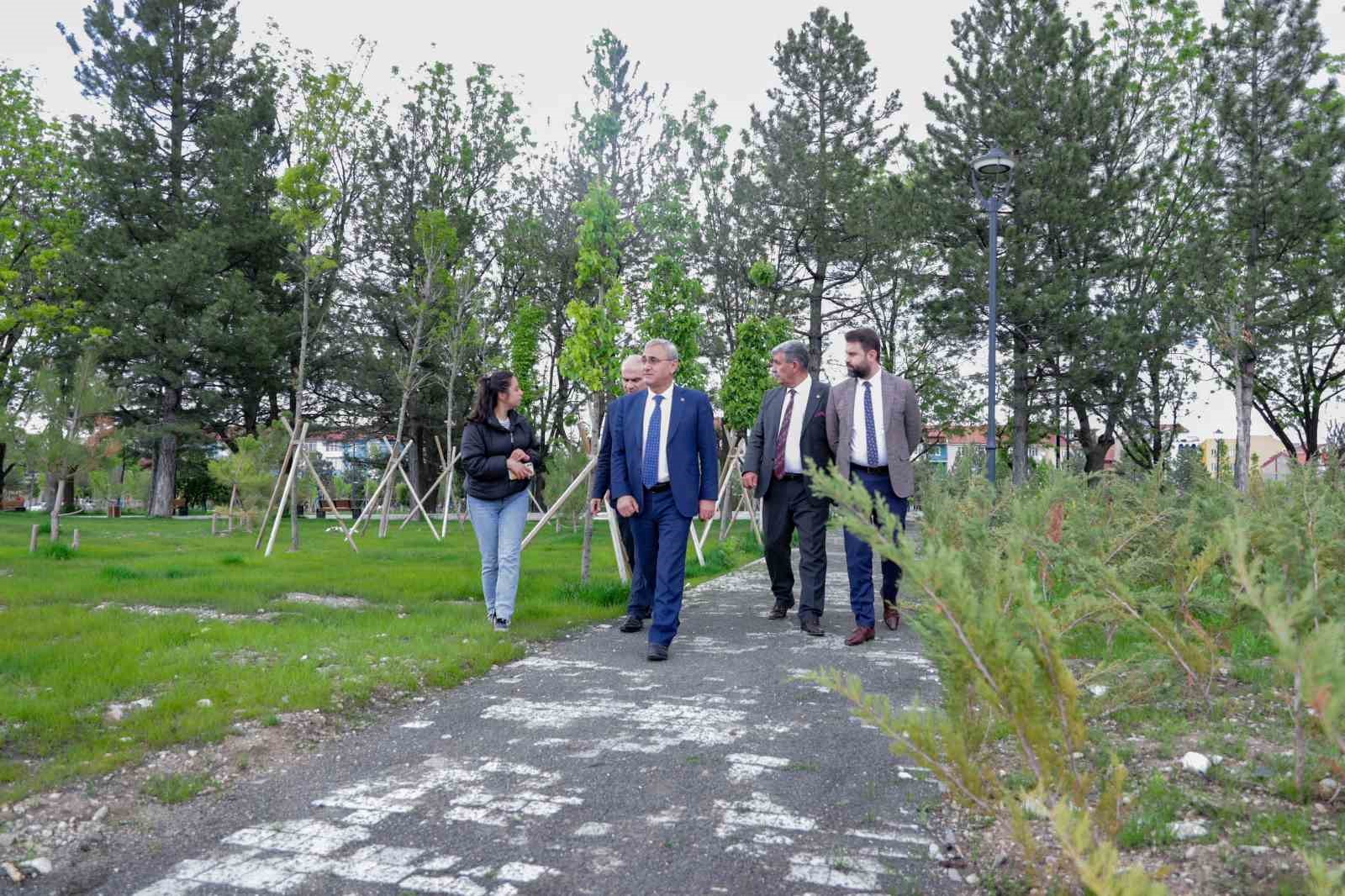 KÜTAHYA BELEDİYE BAŞKANI ALİM IŞIK, KENTİN YENİ CAZİBE MERKEZLERİNDEN BİRİ