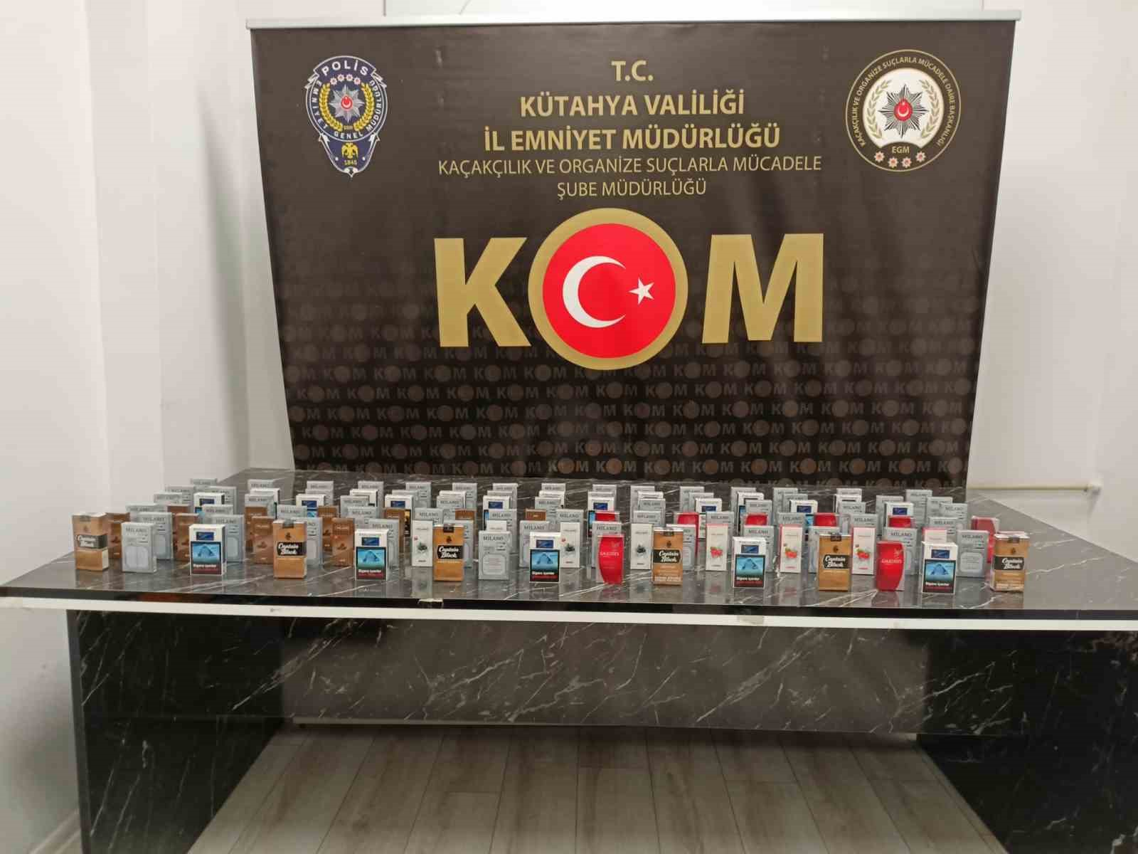 KÜTAHYA’DA 113 PAKET GÜMRÜK KAÇAĞI BANDROLSÜZ SİGARA ELE GEÇİRİLDİ