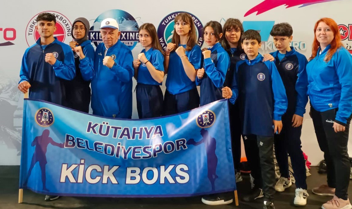 KÜTAHYALI SPORCULARDAN 2 GÜMÜŞ VE 3 BRONZ MADALYA